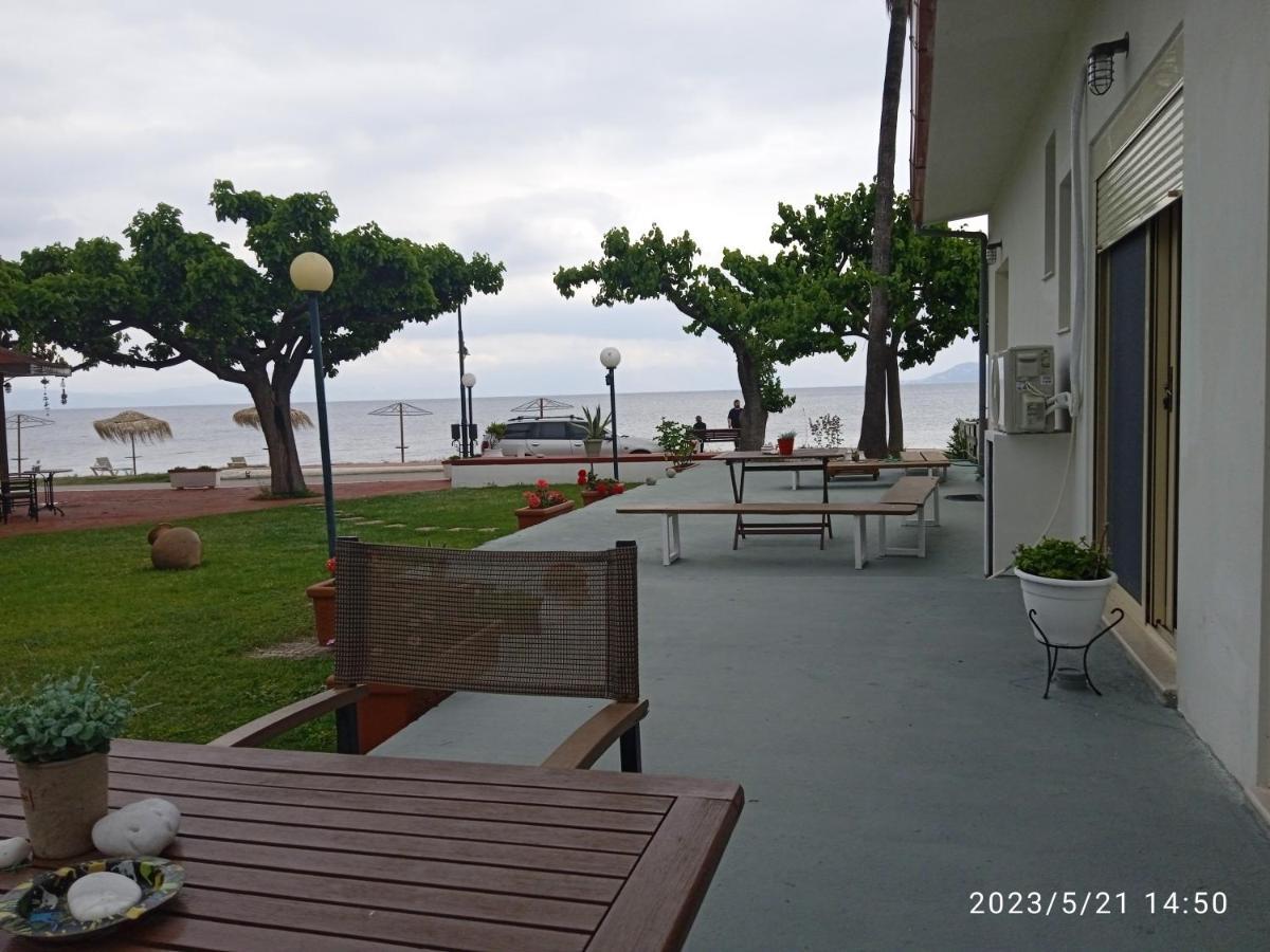 Evoikos Beach & Resort Λιβανάτες Εξωτερικό φωτογραφία