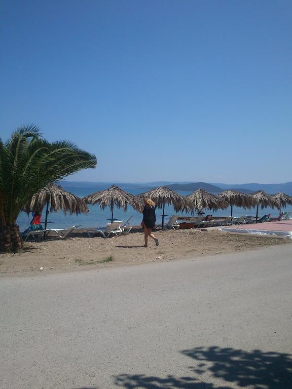 Evoikos Beach & Resort Λιβανάτες Εξωτερικό φωτογραφία