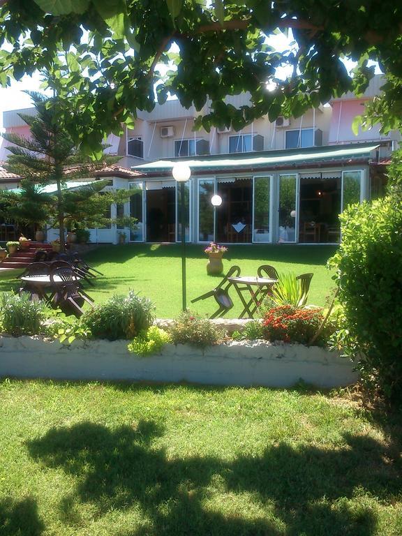 Evoikos Beach & Resort Λιβανάτες Εξωτερικό φωτογραφία